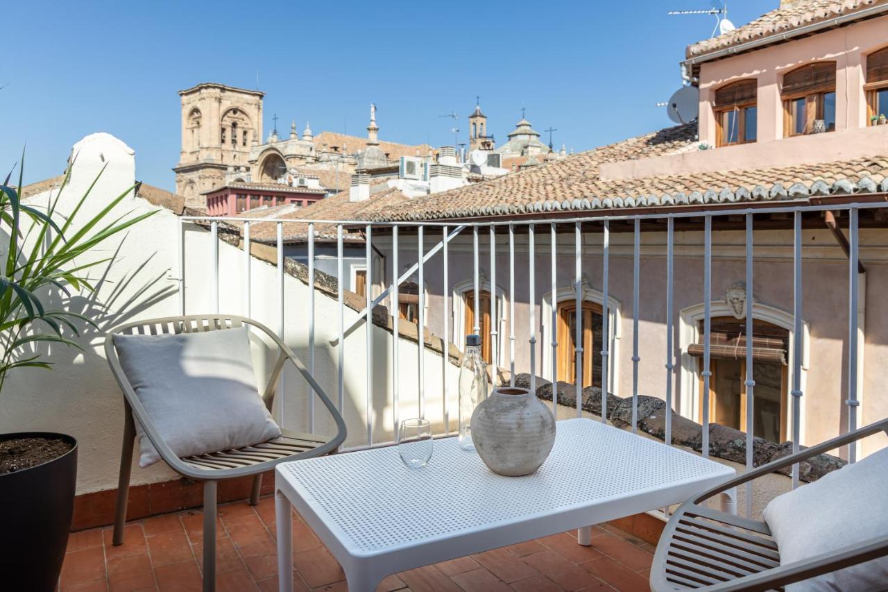 Apartamentos Libere Granada Catedral Exterior photo